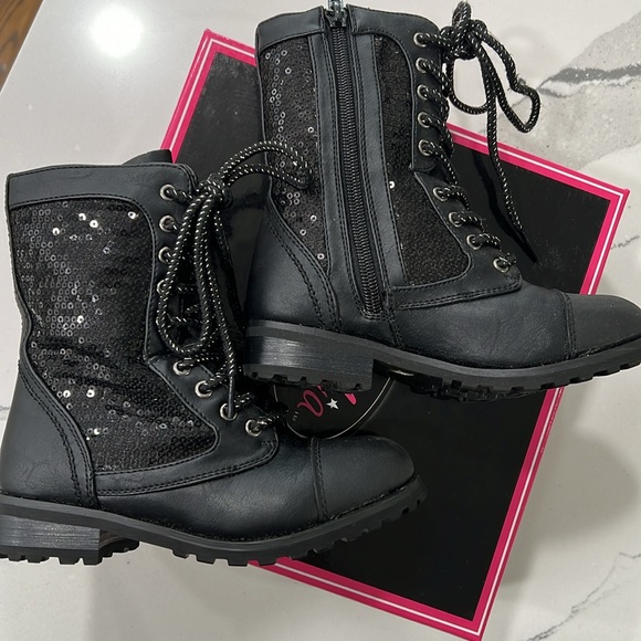 Gia Mia Performance Black Sequin Combat Boots Dance - Picture 3 of 5
